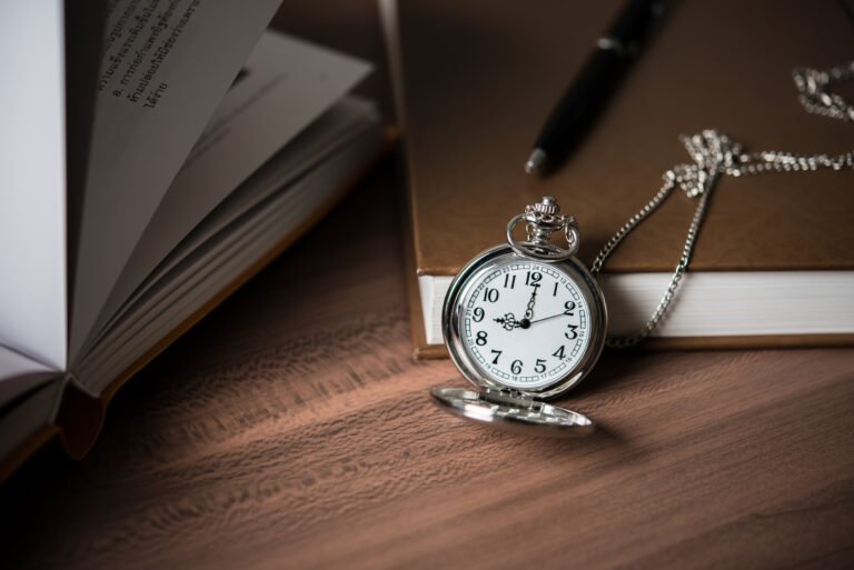 Top 5 des meilleures montres à gousset pour les amateurs d&rsquo;horlogerie